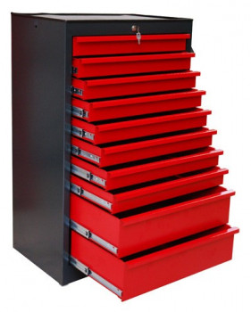 Werkzeugschrank geöffnet