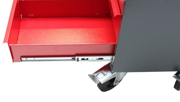 Vollauszug der Schubladen möglich