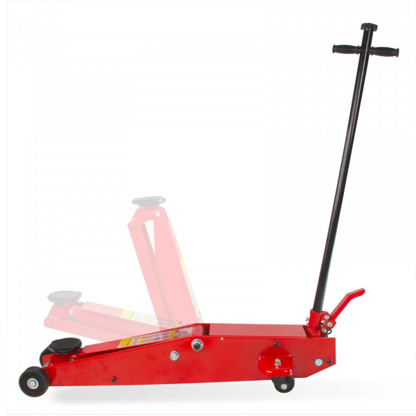 Durch die Fußpumpe ist ein Müheloses Hochpumpen möglich